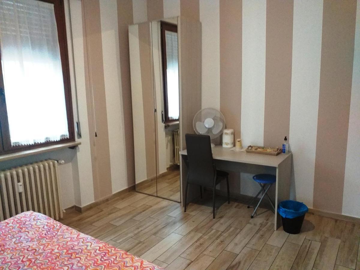 Edoardoapartments1 Vercelli Eksteriør bilde